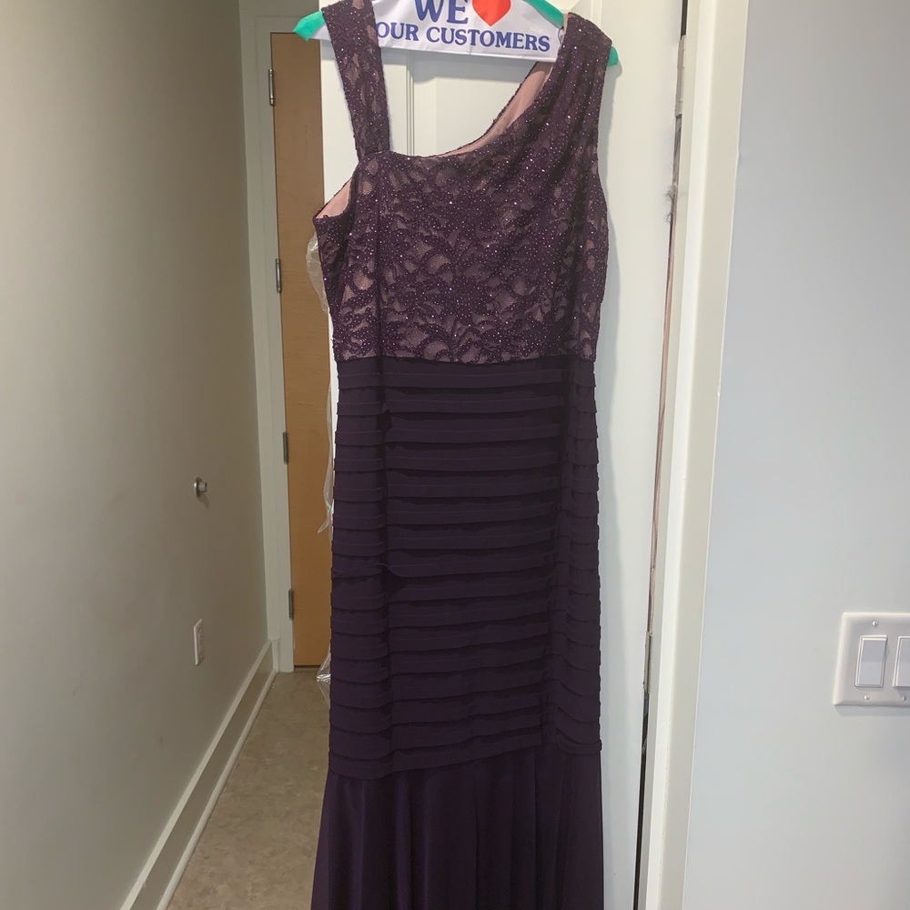 Purple floor length formal or evening gown.Size 14